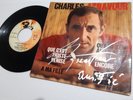 CHARLES AZNAVOUR autographe vinyl 7' HIER ENCORE signé live concert PARIS rare