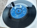 Oscar ‎– Over The Wall We Go. Orig. 1967 UK 7