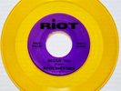 THE ROYAL CHESSMEN - BEGGIN ' YOU RICHARD & JERRY on RIOT RECORDS