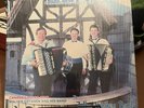 Hands Across The Border III Polkas And Waltzes Walter Ostanek Zolka Brothers