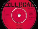 The Police Fall Out 1st pressing with push-out center 7 inch single mint rare
