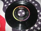 BEATLES Souvenir Of Their Visit To America EP Misery Vee-Jay Oval Logo 1964 HEAR