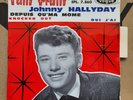 EP 45T  Johnny Hallyday / 1961 / Languette + Centreur Large + 2 Etoiles (EX+/EX)