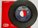 The Beatles, She Loves You / I'll Get You vinyl 45 (Ecuador Odeon, 1964)