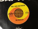 45 RPM Beatles CAPITOL  72133 Roll over Beethoven / Please Mr Postman M-