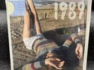 1989 Vinyl LP Taylor’s version, Taylor Swift 12” TS Sunrise Boulevard Yellow