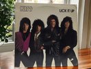 KISS    Lick It Up   Vintage LP Mercury – 422-814 297-1 M-1 crc club variant