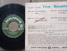 THE BEATLES SHE LOVES YOU 7