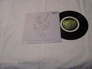 The Beatles 45 & Picture sleeve-FREE AS A BIRD/CHRISTMAS TIME(IS HERE AGAIN)
