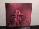 SABRINA CARPENTER Feather 7