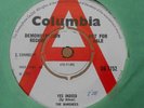 The BANSHEES -- Yes Indeed -- Very RARE UK Columbia 1965 7