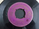 Elvis Presley - Heartbreak Hotel 1956 UK 45 HMV 7M 385 PUSH OUT CENTRE