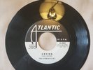 45 RPM VOCAL GROUP/THE VERSATILES/CRYING/PASSING BY  PROMO  VG++