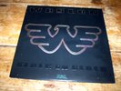 WAYLON JENNINGS ( BLACK ON BLACK ) ORIG 1982 U.S. VINYL LP w/ Embossed cover NM-