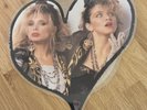 Madonna INTO THE GROOVE Rare 7