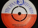WINSTON WRIGHT -- Moonlight Groover  -- TROJAN -- Ska Reggae 1969 7