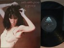 Patti Smith Group: Easter (1978) Vinyl Record LP 12