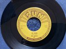 RAY SMITH - SO YOUNG / RIGHT BEHIND rare ORIGINAL US 1958 / ROCKABILLY SUN / EX-