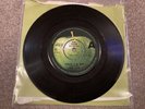 James Taylor - Carolina In My Mind / Somethings Wrong - Demo Apple 32
