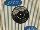 THE KNICKERBOCKERS   Can You Help Me / Please Don’t Love Him   7” 45 Vinyl 1966