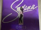 Selena - 'Ones' by Selena (Target Exclusive, Capitol Vinyl 2 LP open box