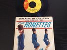 THE RONETTES [WALKING IN THE RAIN   HOW DOES IT FEEL] US R&B SOUL 45 Philles