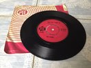 THE KINKS  -  YOU STILL WANT ME  -  7” SINGLE ON PYE LABEL FROM 1964