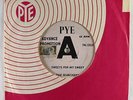 Rock Beat 45 - Searchers - Sweets For My Sweet - Pye UK