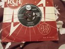 ELVIS PRESLEY HOUND DOG 1958 IN  RCA  SLEEVE RARE