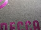 rolling stones decca bo Box Ist Auf Einer Seite Aufgerissen