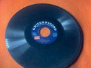 UNITED Record 78 rpm 1057 LET ME CALL YOU SWEETHEART / BOY & GIRL