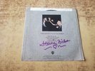 SIGNED STEVIE NICKS 1980s VG++ Fleetwood Mac Hold Me/ EYES OF THE WORLD 29966 45