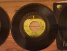 3 BEATLES 45 RPM RECORDS -  APPLE 2276,2654,2764 hey jude, come together clean