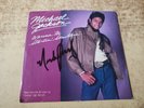 AUTOGRAPHED 1990S EXCELLENT Michael Jackson Who Is It/WANNA BE STARTIN  77406 45