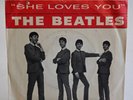 THE BEATLES - SHE LOVES YOU / I'LL GET YOU - SWAN S-4152 45RPM w/ Picture Sleeve