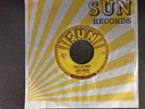 Elvis Presley First Release 1954 - Sun Record/ “ That's All Right “Vinly 7” 45