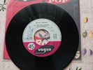 johnny hallyday 45t Vogue Juke-box V45813 Original