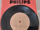 45t authentique test pressing hollande centreur petit trou  JOHNNY HALLYDAY