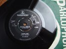 THE BEATLES - ELEANOR RIGBY / YELLOW SUBMARINE - PARLOPHONE R5493 / 1966 EX+