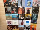 Über 50 LP s mit dabei  Fleetwood Mac, Beatles, Bob Dylan, Paul Mc Cartney, usw