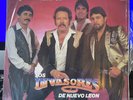 LOS INVASORES DE NUEVO LEON / Bajo Mil Llaves /  Vinyl Récord 33rpm Excelent
