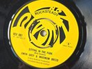 Owen Grey & Maximum Breed - Sitting In The Park - NM 1968 Reggae-Soul - UK REV