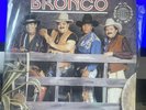 GRUPO BRONCO / POR EL MUNDO  / vinyl record 33 rpm EXCELLENT