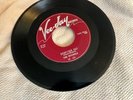 THE SPANIELS: DONT CHA GO / DO-WAH ON VEE JAY roots R&B doo-wop