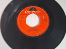 SUPER RARE BEAT 45- LINDA KENDRICK - I FALL APART/A FRIEND OF MINE - UK POLYDOR