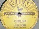 SUN 223 '78 ELVIS PRESLEY MYSTERY TRAIN / I FORGOT TO REMEMBER Stress Crack