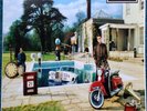 OASIS: Be Here Now: 1997 vinyl LP: FIRST Creation Pressing: + Poster: NEAR MINT
