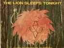 The Tokens – The Lion Sleeps Tonight – RCA Victor – 45N 1221 – 1962 45 RPM Italy