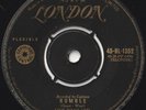 LINK WRAY & HIS RAY MEN 45:  RUMBLE b/w THE SWAG  AUSSIE LONDON 1352 NM/NM  1958