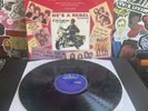 THE CRYSTALS Sing Their Greatest Hits VG++ VINYL
